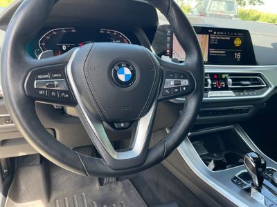 2022 BMW X5 — photo 9 view