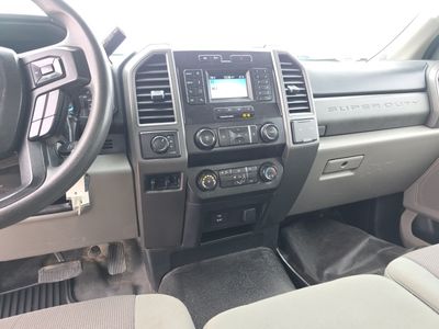 2020 Ford Super Duty F-350 SRW — photo 12 view