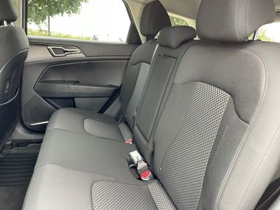 2026 Kia Sportage Hybrid — photo 13 view