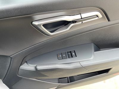 2026 Kia Sportage Hybrid — photo 10 view