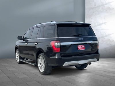 2019 Ford Expedition — front three-quarter view