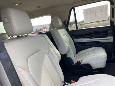 2019 Ford Expedition — photo 11 view