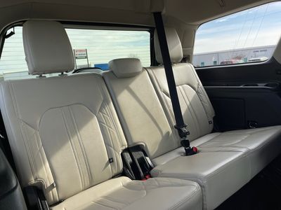 2019 Ford Expedition — photo 13 view