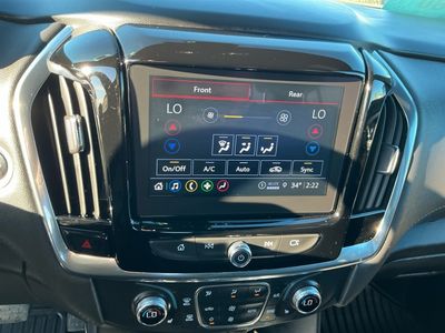 2023 Chevrolet Traverse — photo 12 view