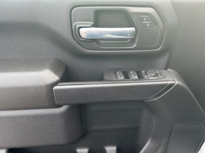 2025 GMC Sierra 2500HD — photo 11 view