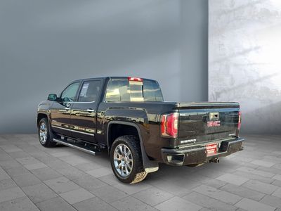 2017 GMC Sierra 1500 — interior view