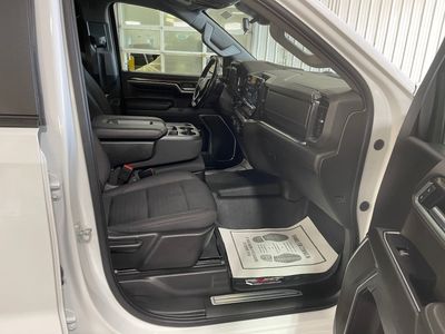 2022 Chevrolet Silverado 1500 — photo 14 view