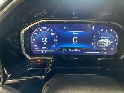 2022 Chevrolet Silverado 1500 — photo 15 view