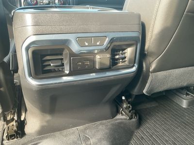 2020 Chevrolet Silverado 1500 — photo 14 view