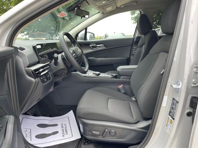 2026 Kia Sportage Hybrid - Photo 13