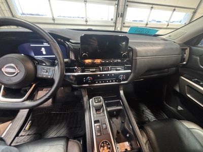 2024 Nissan Pathfinder — photo 13 view