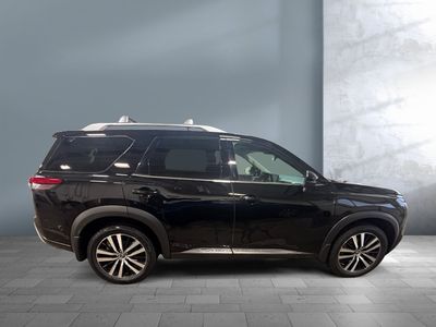 2024 Nissan Pathfinder — photo 7 view