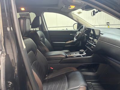 2024 Nissan Pathfinder — photo 10 view