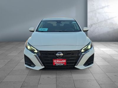 2023 Nissan Altima — side profile view
