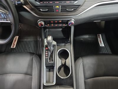 2023 Nissan Altima — photo 8 view