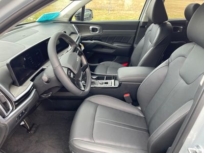 2026 Kia Sorento — photo 14 view