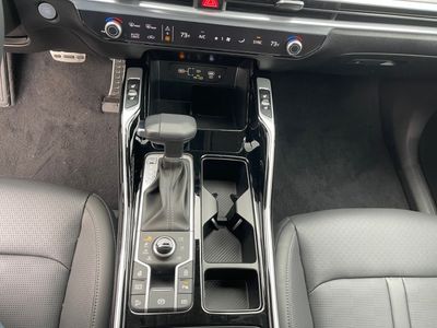 2026 Kia Sorento — photo 9 view