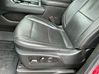 2021 GMC Yukon — photo 7 view