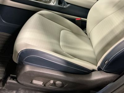 2026 Kia Carnival Hybrid - Photo 12