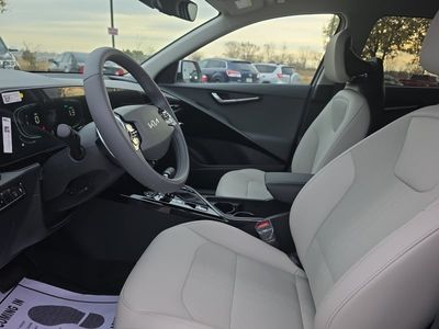 2026 Kia Niro - Photo 14