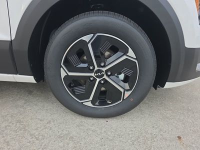 2026 Kia Niro - Photo 15