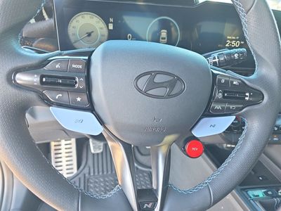 2025 Hyundai Elantra N - Photo 9
