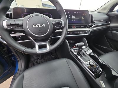 2023 Kia Sportage — photo 15 view