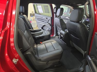 2025 Chevrolet Traverse - Photo 9
