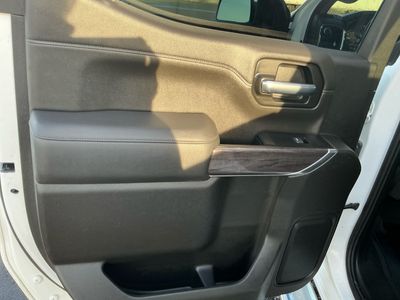 2022 Chevrolet Silverado 1500 LTD — photo 12 view