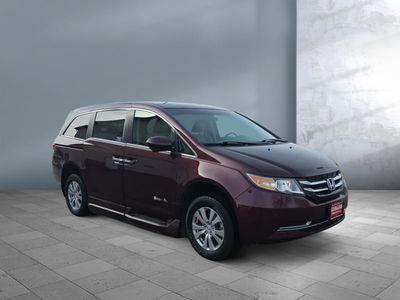 2014 Honda Odyssey — front three-quarter view