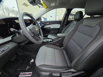 2025 Chevrolet Trax - Photo 11