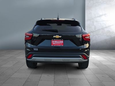 2025 Chevrolet Trax - Photo 5