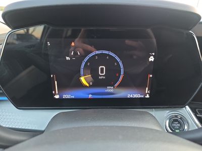 2025 Chevrolet Trax - Photo 8