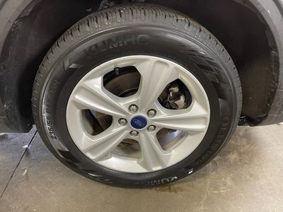 2020 Ford Escape — photo 11 view