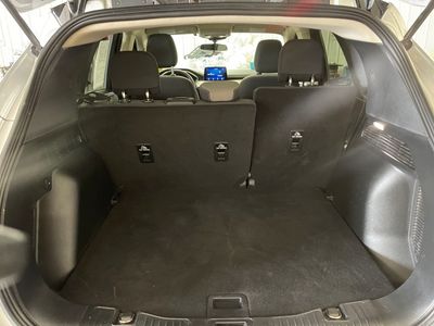 2020 Ford Escape — photo 9 view