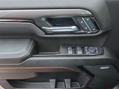 2025 GMC Sierra 3500HD — photo 7 view