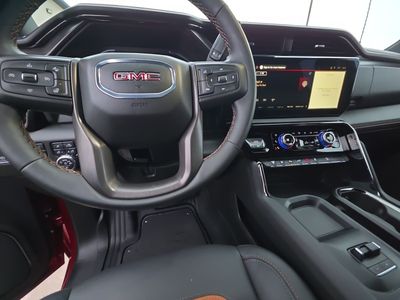 2025 GMC Sierra 3500HD — photo 8 view