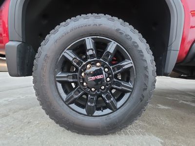 2025 GMC Sierra 3500HD — photo 10 view