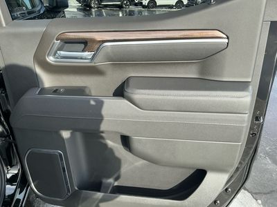 2026 Chevrolet Silverado 1500 — photo 9 view