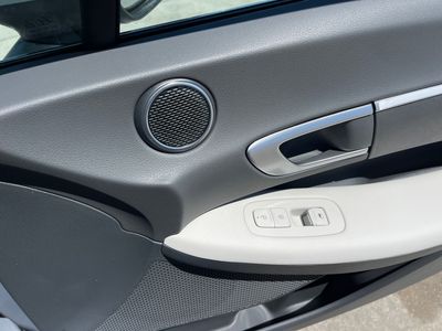 2025 Hyundai Sonata - Photo 12