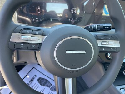 2025 Hyundai Sonata - Photo 13