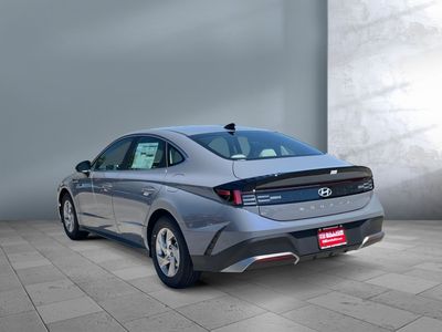 2025 Hyundai Sonata - Photo 3