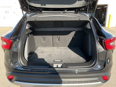 2025 Chevrolet Trax - Photo 6