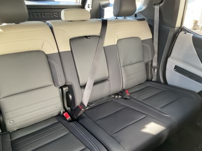 2026 GMC HUMMER EV SUV — photo 11 view