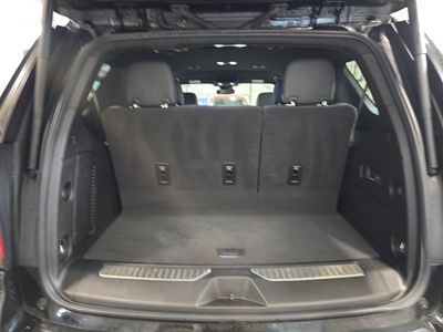 2024 Chevrolet Tahoe - Photo 12