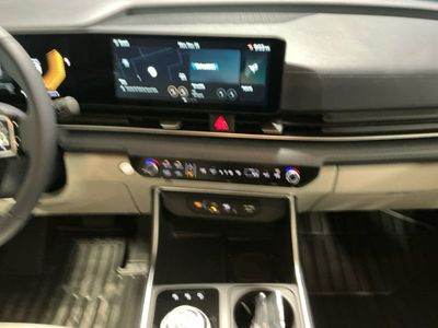 2026 Kia Carnival Hybrid - Photo 6