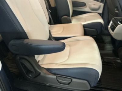 2026 Kia Carnival Hybrid - Photo 7