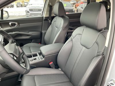 2026 Kia Sorento - Photo 11