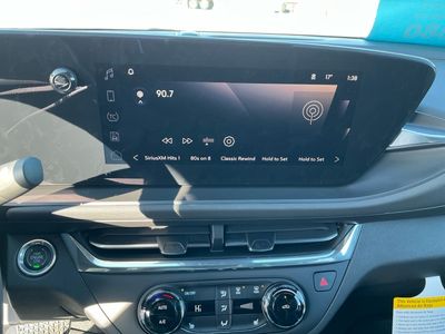 2026 Buick Envista — photo 8 view
