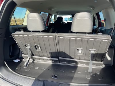 2025 Hyundai Santa Fe — photo 11 view